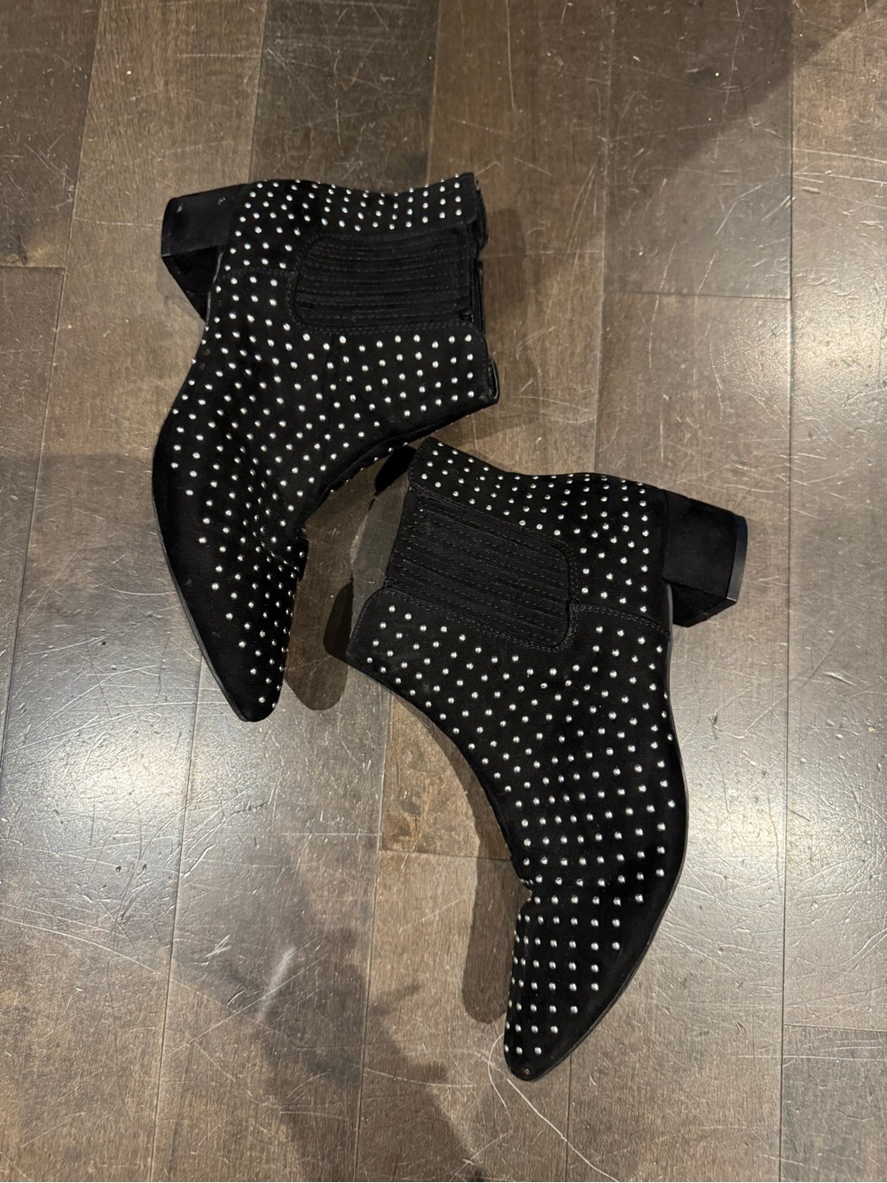 JustFab Jenna Black Rhinestone Studded Chelsea Ankle Boots 6